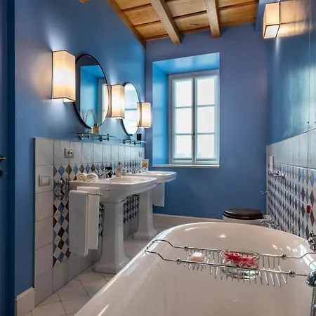 Isola Bella Apartments, Ninfea * 斯特雷萨